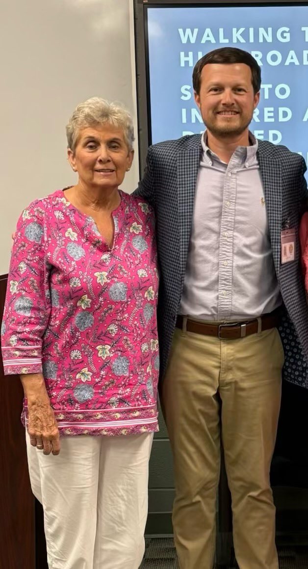 Alabama_Reading's tweet image. A retired 2nd grade teacher and regular sub received training from her son today, an ARI Regional Literacy Leadership Specialist. #FullCircleMoment @ctate02