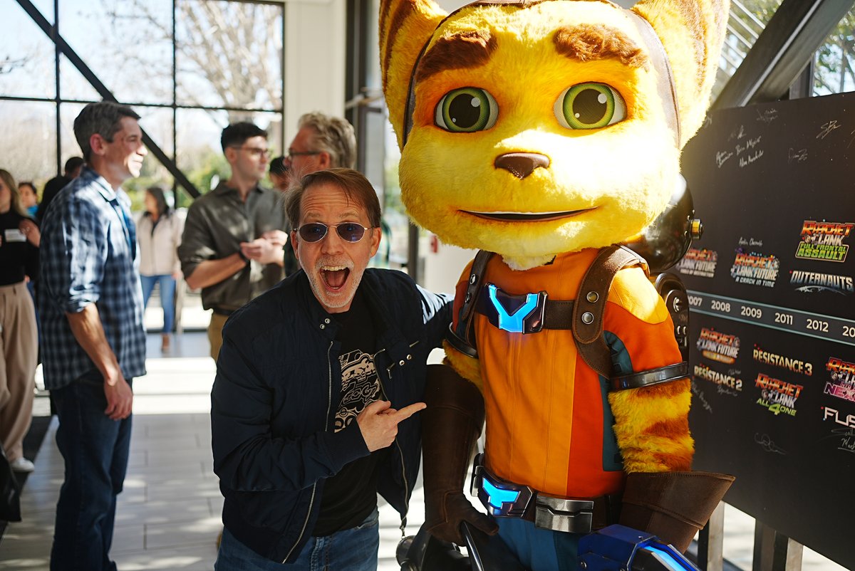Insomniac Games (@insomniacgames) on Twitter photo Wishing the happiest birthday to our friend James Arnold Taylor (<a href="/JATactor/">James Arnold Taylor</a>), the voice of our titular Lombax in Ratchet & Clank! 🎂🔧🎈
James has voiced the role since 2003's Ratchet & Clank: Going Commando! 🗣️🎙️ Wishing the happiest birthday to our friend James Arnold Taylor (<a href="/JATactor/">James Arnold Taylor</a>), the voice of our titular Lombax in Ratchet & Clank! 🎂🔧🎈
James has voiced the role since 2003's Ratchet & Clank: Going Commando! 🗣️🎙️