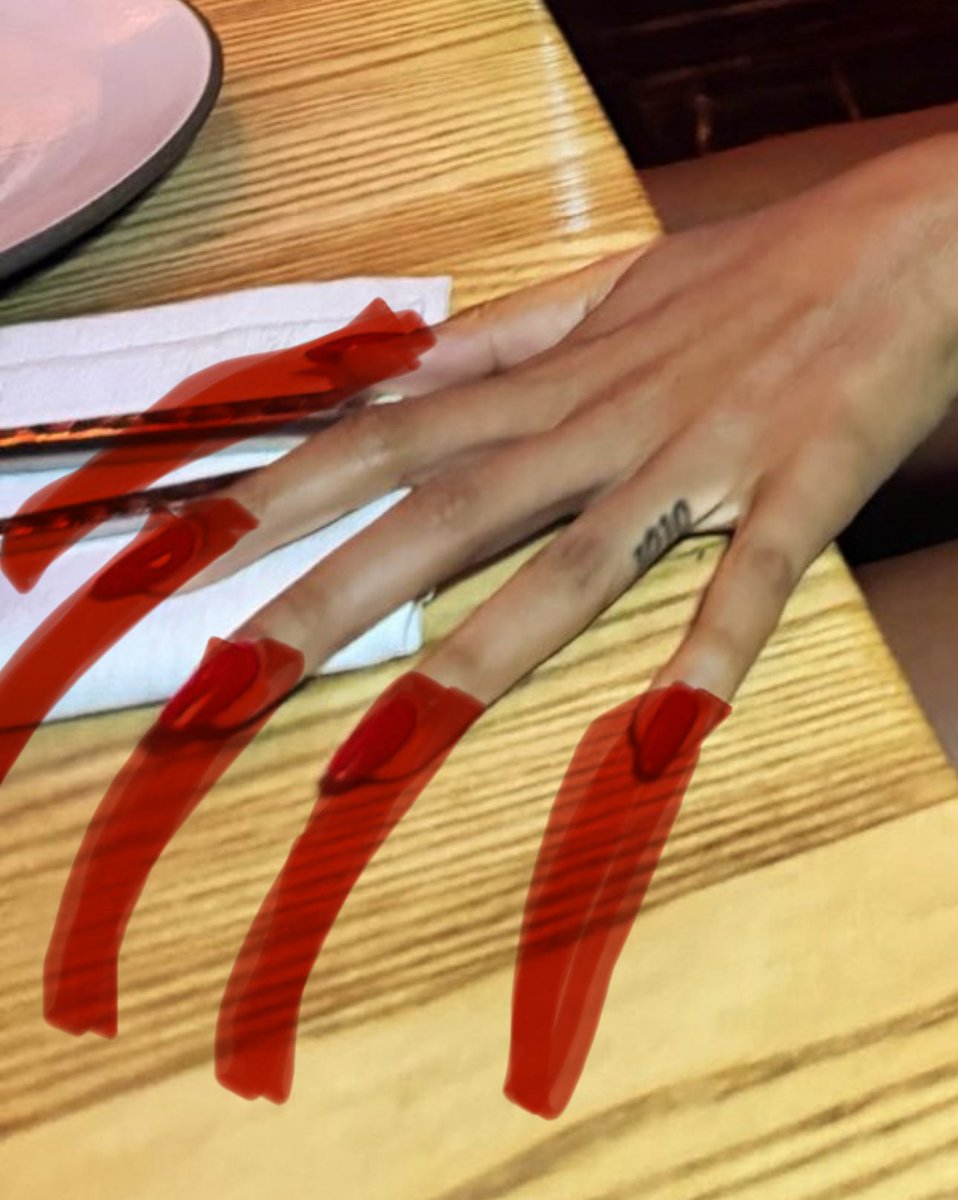 DBonnie_BFM's tweet image. I’ll scratch my way to top hoe BYE 👹