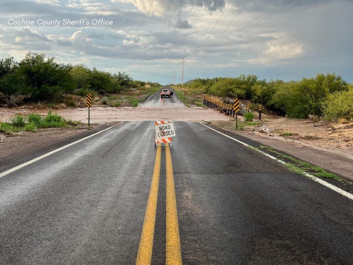 SierraVistaLIVE's tweet image. Cochise County Road Closure:
North Moson between highway 90 and Charleston is closed due to flooding.
Please use alternate routes until further notice.