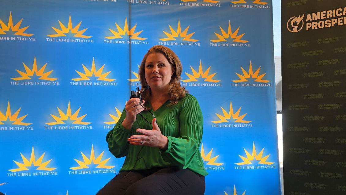 LoraGerald1NC's tweet image. Grateful to stand with @ErinforNC jobs Champion, fierce advocate for veterans, education, and supporting military families. Leading on regulatory reform, she’s shaping a stronger NC for us all. @LIBREinitiative @joseluismora30 @LIBRENC #belibre @ginoreyes #ncpol @wakegop…