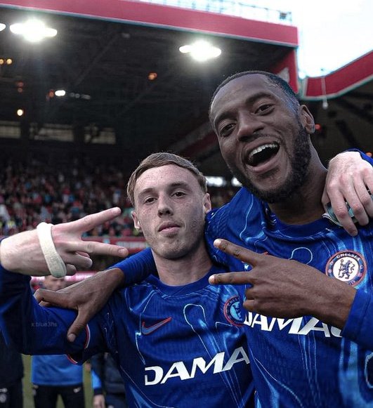 Are you awake ???
I am going to follow everyone who follows, like, and comments.  

Repost,  follow, and drop your handle