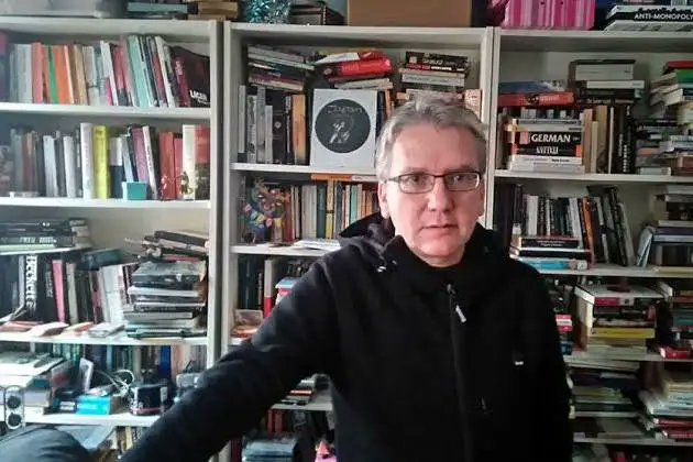 Mark Fisher, inolvidable, irreemplazable

Premonitorio

vm.tiktok.com/ZMSW4eCpo/