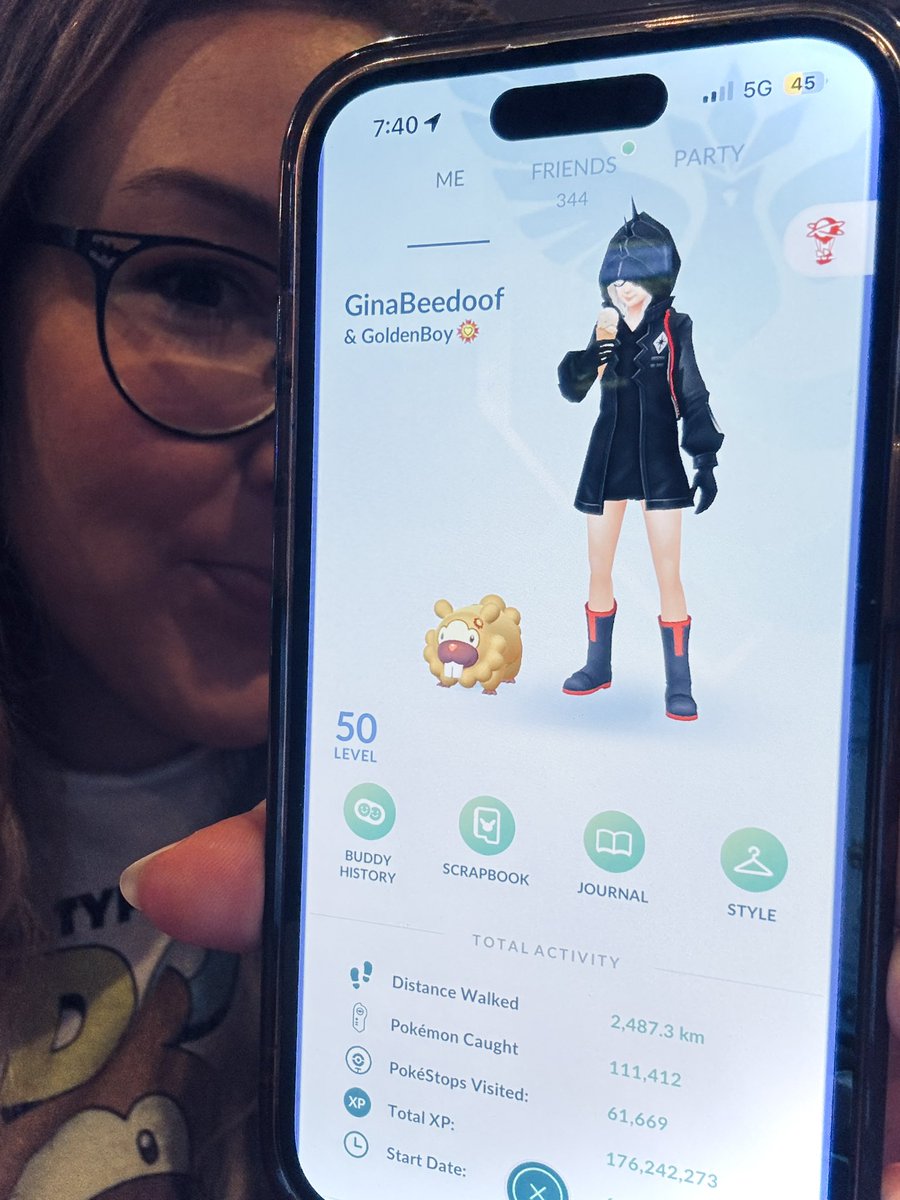 GinaBeedoof tweet media