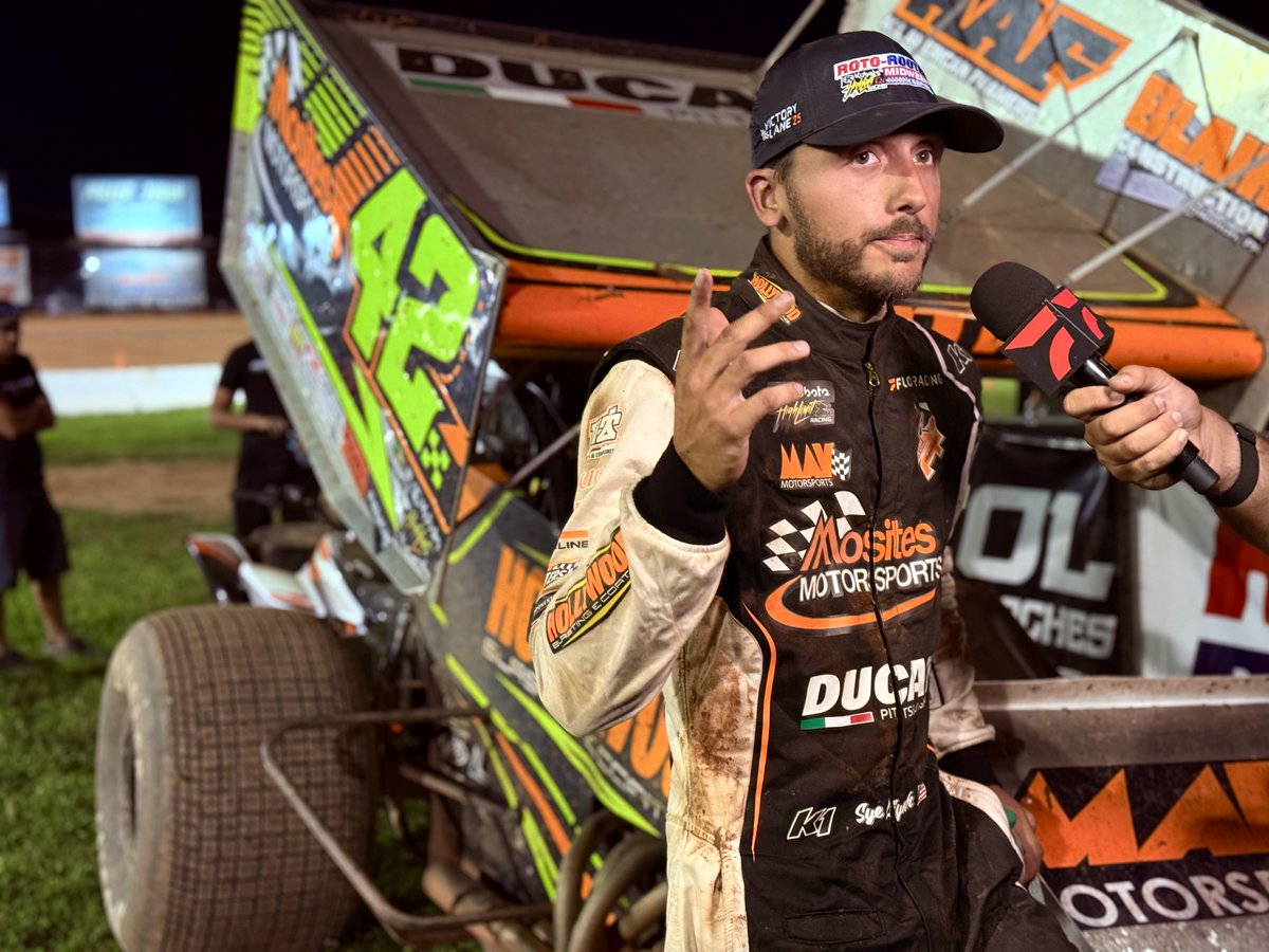 HighLimitRacing's tweet image. Western Pennsylvaniaโs local hero. ๐ซก
Apollo, PAโs @Sye_Lynch comes home to @Lernerville and finishes P3 on the podium at the #SilverCupXXXIV!
Itโs his third-straight podium at this track witn @Kubota_USA High Limit Racing.