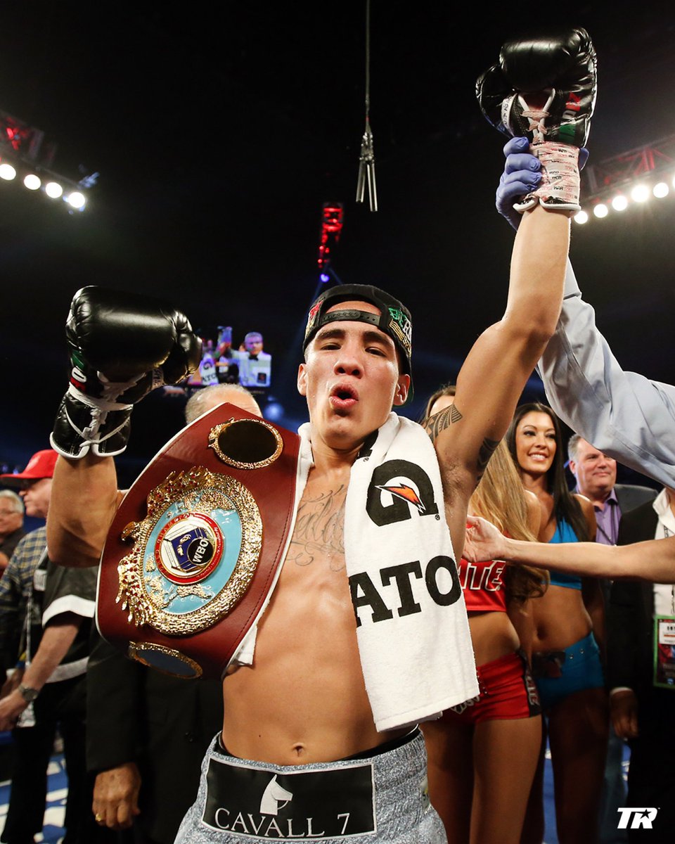 trboxeo's tweet image. Óscar Valdez noqueó a Matías Rueda para convertirse en campeón peso pluma de la OMB, #UnDiaComoHoy en 2016. 🇲🇽
