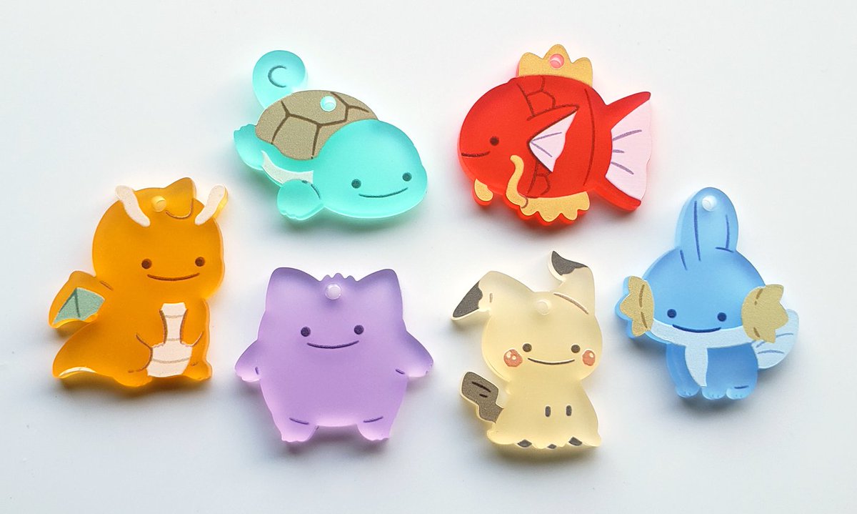 Pokes for pawie! <a href="/LilPawie/">🌸LilPawie🍣 i do arts💖</a>