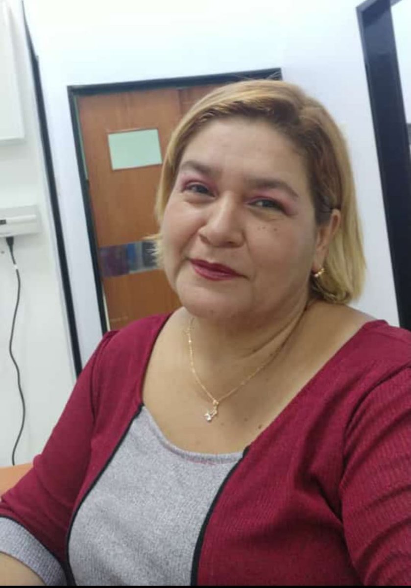 _Provea's tweet image. “La enfermería no se calla, no se rinde y no está sola”
Colegio de Enfermería de
Caracas denuncia detención arbitraria de Yanny González, presidenta del Colegio de Enfermería Barinas, este #22Jul frente a su sede gremial.
Alertan patrón de persecución por exigir condiciones…