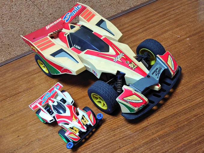 #俊作会長を偲んでタミヤ製品をアップしよう 小学生の頃に遊んだものばかりなのでボロボロですが、思い出深いのはミニ四駆だな〜。