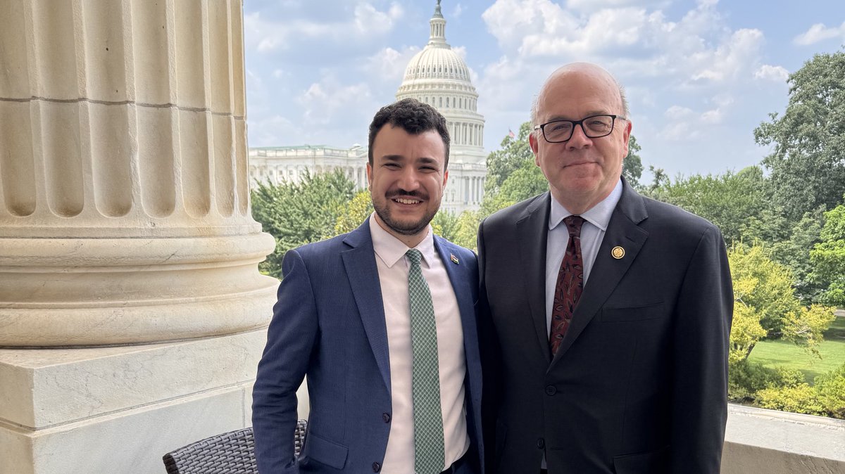 Mahmoud Khalil &amp; I got to meet up in my office earlier today. I met with him in detention when he spent 104 days behind bars—targeted by Trump for speaking out against Netanyahu’s vicious war in Gaza.

Silencing dissent is un-American. We must defend the right to speak freely!
