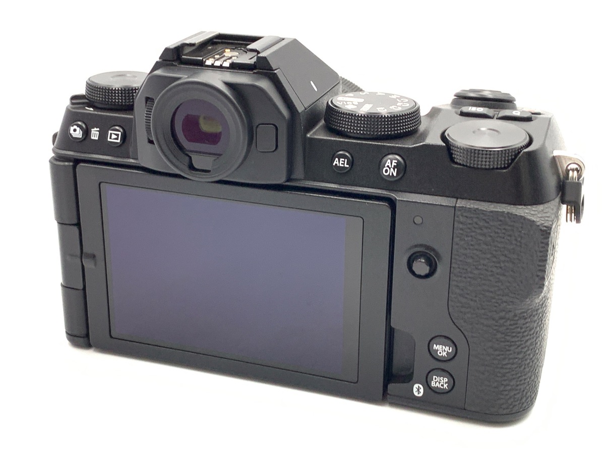 camera_kitamura's tweet image. \本日のピックアップ3選!/
【中古】フジフイルム X-S20 XC15-45mmレンズキット
美品❗
 ̄ ̄ ̄
独自のカラーフィルター配列により、光学ローパスフィルターなしでモアレや偽色を抑制🎶
5軸・最大7.0段のボディ内手ブレ補正機能を搭載し、快適な手持ち撮影が可能✨
▼詳細はこちら▼…