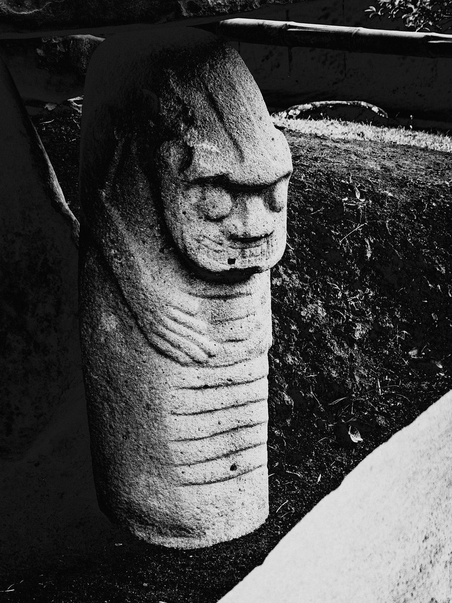 backtospirit1's tweet photo. @IamPraveenMohan Hi Praveen, my name is Felipe Londoño. I am an architect, Colombian architect. I have followed you and enjoyed your journey for many years. 

Last week I visited San Agustín and took some photos I would lie to share with you. 

Salud amigo. https://t.co/anJtyJH7ue