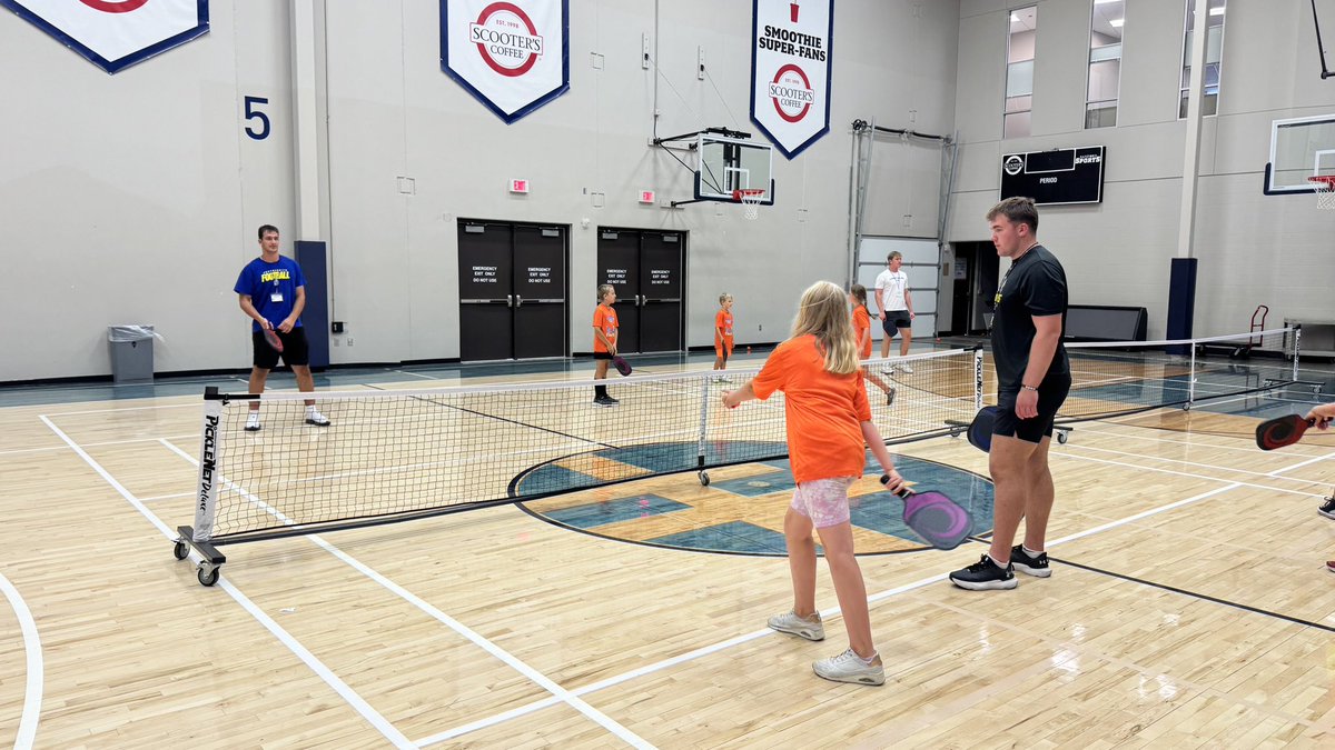 Freshman Making a Difference at the Sioux Falls CLC Olympics!

#GoJacks

🔵🟡⚪️