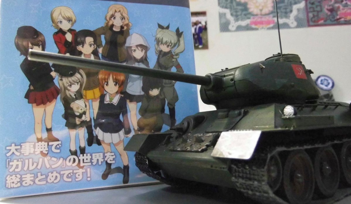 RYUOU12098's tweet image. #ありがとう俊作会長
自分がラジコンを作り始める契機のも、模型屋さんでタミヤの1/35のラジコンT-34-85を見つけて、なんと模型は動けるんだって知って、一目惚れたのです。
ありがとう俊作会長