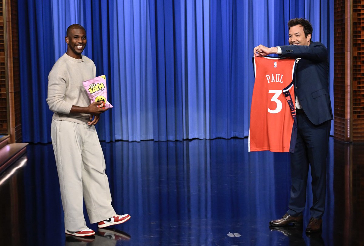 ClutchPoints's tweet image. New LA Clippers guard Chris Paul was surprised with his new LA Clippers jersey during an appearance on The Tonight Show Starring Jimmy Fallon.
(Photo credit: Todd Owyoung/NBC)