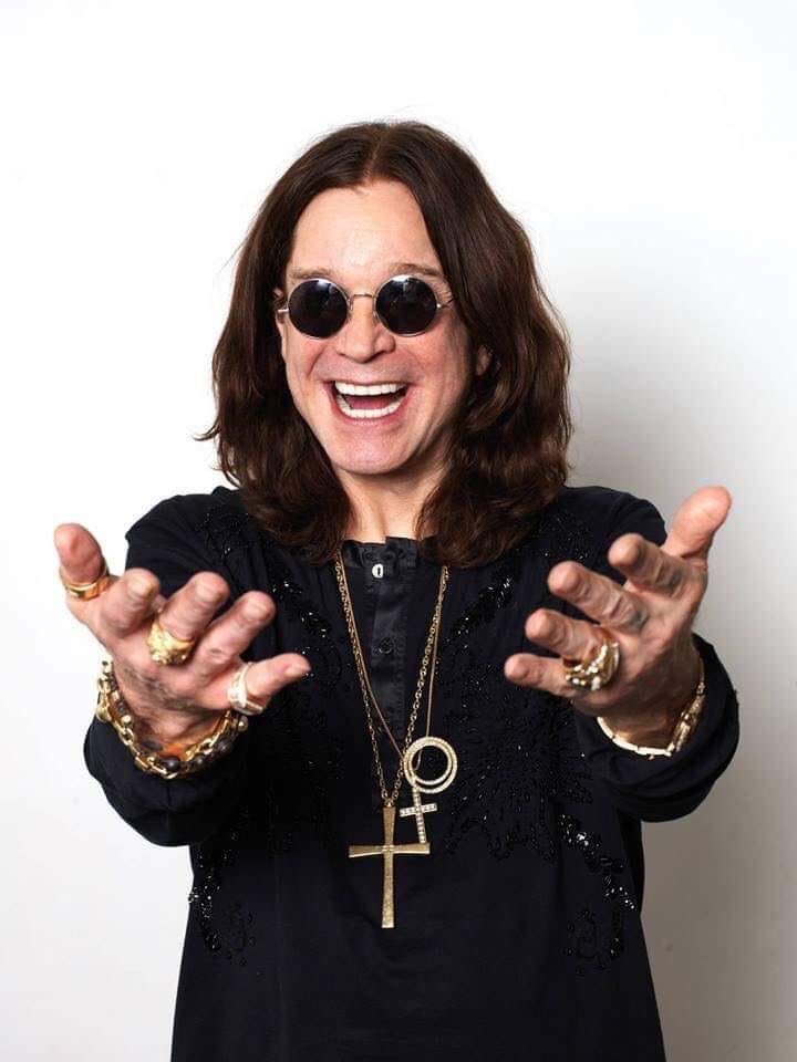 PapaCrave's tweet image. “For being the Prince of Darkness, he sure gave us a lot of light.” Papa V Perpetua said about Ozzy Osbourne’s passing tonight at Madison Square Garden 💜