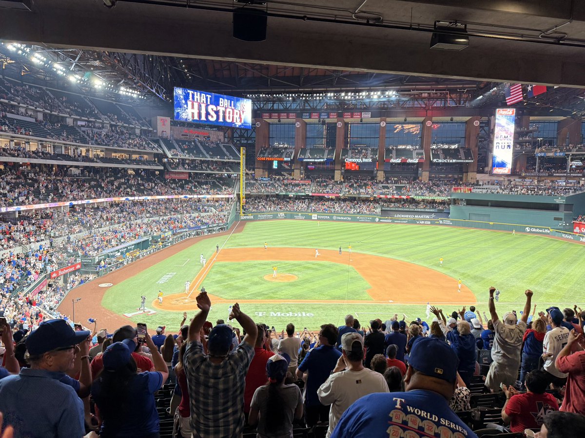 A fun night at the ballpark! Vintage deGrom and home runs by El Bombi, Semien and Seager propel the #Rangers to a 6-2 win. #AllForTX