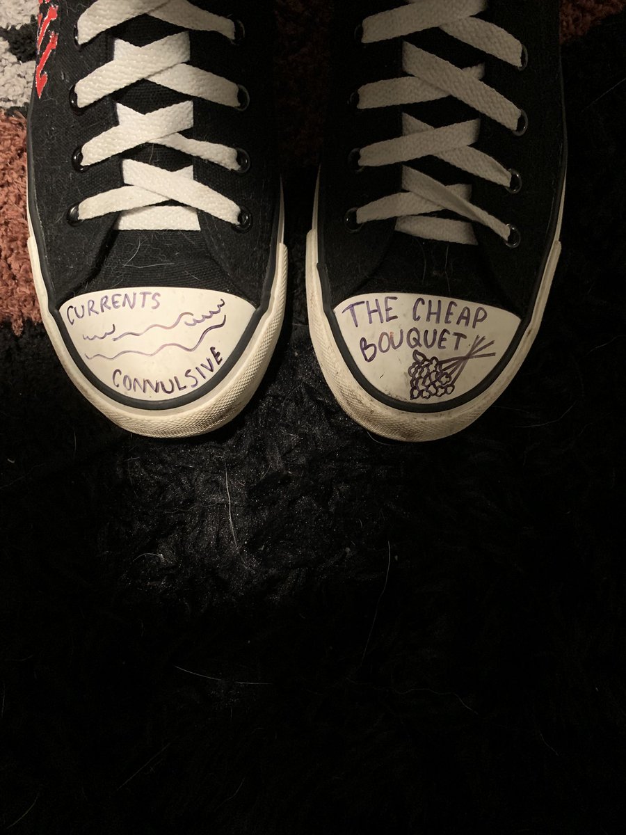 hidethebullet's tweet image. a flair for the dramatic converse soon to have vip patches on them 🥀