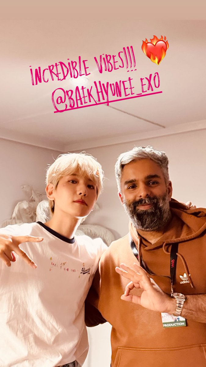 백현이 파슬때 같이 작업했던 분들 런던콘 오셨었나봐....!!