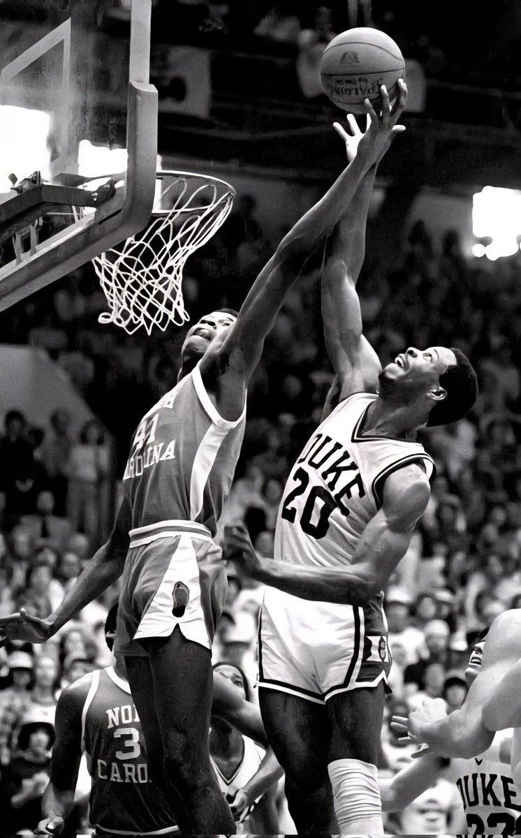 uncsportsphotos's tweet image. Carolina Legend Sam Perkins against dook. A quiet assassin! #UNCBasketball #UNCommon #tarheels #GoHeels #ACC #CarolinaFamily #uncbball #GDTBATH #UNC #Carolina PHOTO COURTESY OF: Unknown