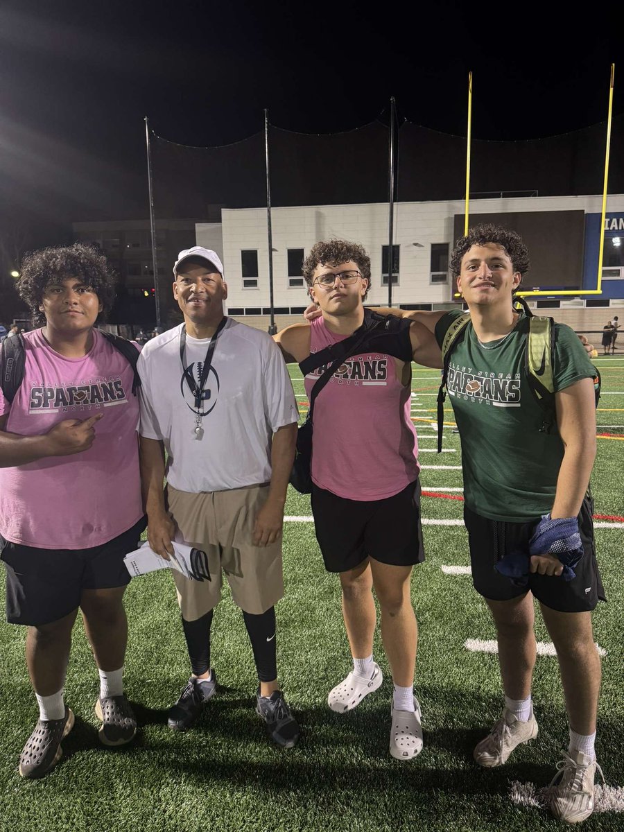 bigboyed70's tweet photo. Attended @PaceUniversity’s football camp today, had a fun time competing against some good lineman, so blessed to meet all their coaching staff @CoachChadWalker @CoachRodrckPlum and be coached by them https://t.co/gudtIiFGH4