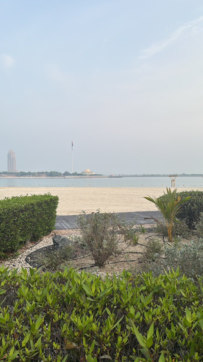 Early morning Corniche walk☺️🌴