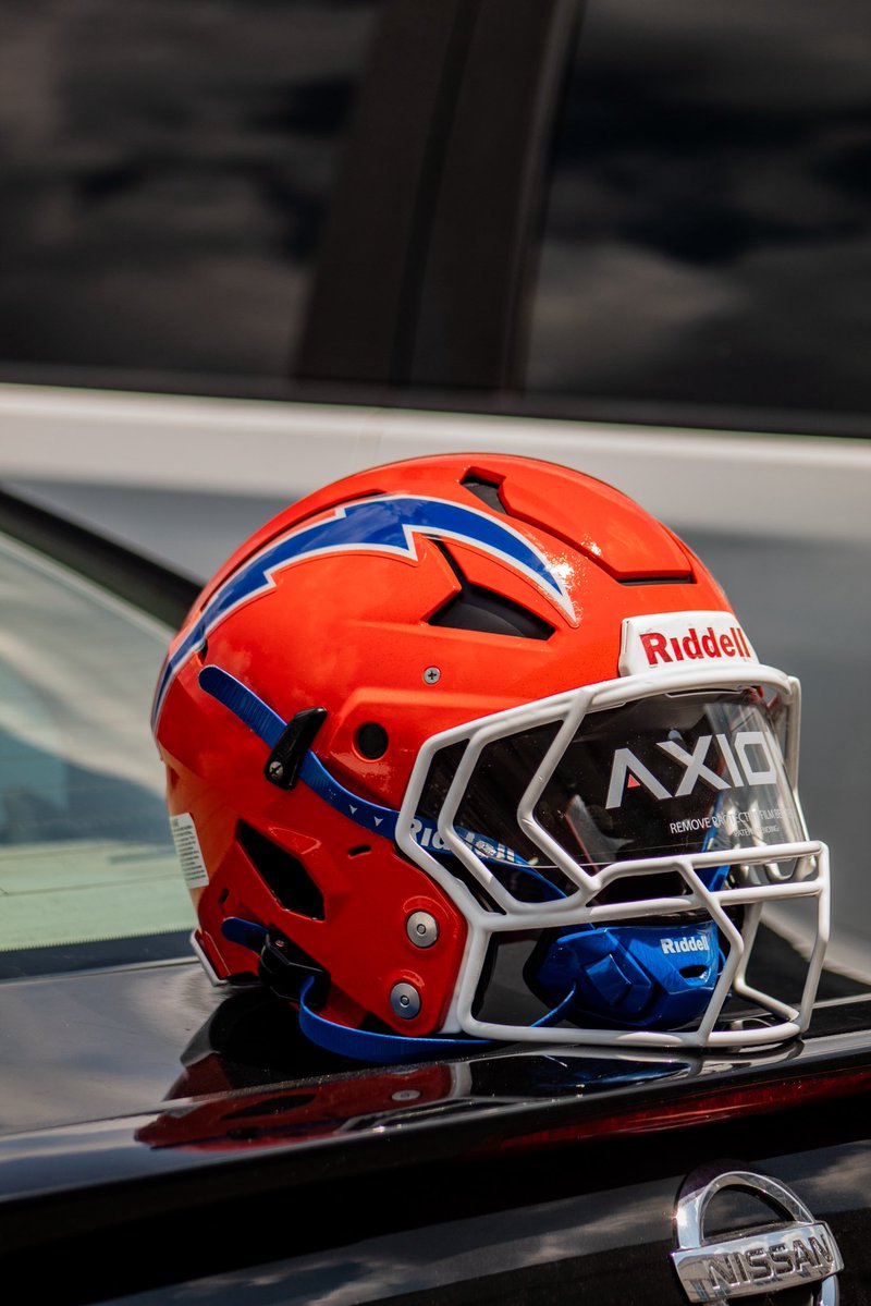 Millville HS Football (@thevillebolts) on Twitter photo New Year, Different Helmet, Same Goals! #BoltPride #OBG <a href="/TBoltAthletics/">Dave LaGamba</a> <a href="/BoltsPrincipal/">Jaime Sutton</a> <a href="/mattmazzoni/">Matt Mazzoni</a> New Year, Different Helmet, Same Goals! #BoltPride #OBG <a href="/TBoltAthletics/">Dave LaGamba</a> <a href="/BoltsPrincipal/">Jaime Sutton</a> <a href="/mattmazzoni/">Matt Mazzoni</a>