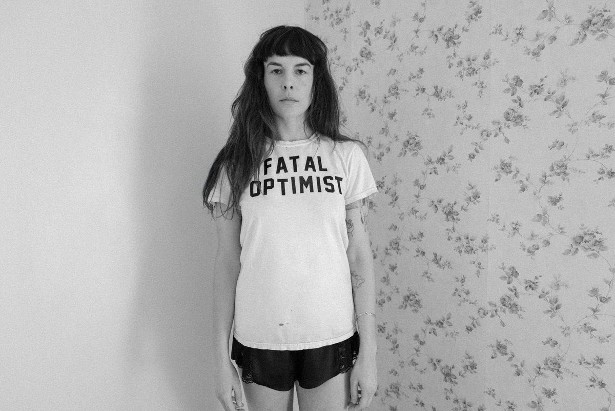 Albumism's tweet image. Madi Diaz has announced that her new album 'Fatal Optimist' will arrive October 10th | Watch the official video for lead single "Feel Something" here: album.ink/MadiDiazFO @madidiaz