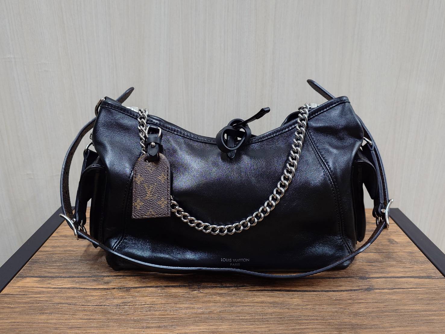 LOUIS VUITTON コレクション掲載保存袋付き！！大幅値下げ♡ M47125】 LOUIS VUITTON ルイヴィトン モノグラム バッグ