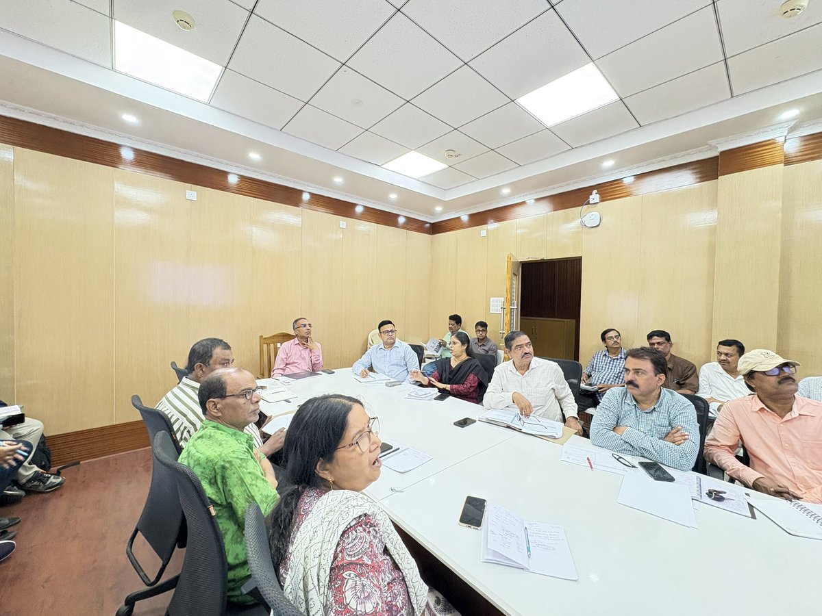 Meeting on Odisha Vision 2036/2047 (Vikshit Odisha for Vikshit Bharat) was held at the Conference Hall of F&amp;ARD Deptt. under the chairmanship of Principal Secretary, F&amp;ARD, in the presence of Director Fisheries and other senior officials.

#VikshitOdisha