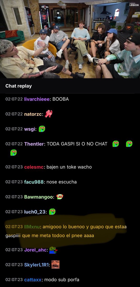 elchecho07's tweet photo. “Que me meta todo el pene “ alguno de los comentarios más “tranquilos” de la comunidad de @SpreenDMC , quien controla esto? Al final el invitado se terminó yendo al sentirse acosado… https://t.co/YDuYS6c4Qf