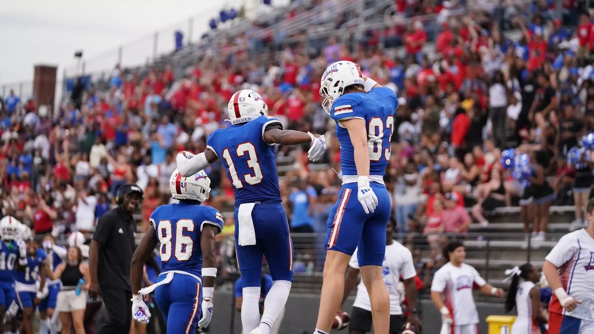 Zaccheus Harris (@zaccheus40) on Twitter photo After a great conversation with <a href="/CoachSEllis/">SUMNER ELLIS</a> I am blessed to receive my 4th d1 offer from West Georgia <a href="/CraigHaubert/">Craig Haubert</a> <a href="/Zack_Poff_MP/">Zack Poff</a> <a href="/ChadSimmons_/">ChadSimmons</a> @SWiltfong24
<a href="/TheUCReport/">Billy Tucker</a> <a href="/TomLuginbill/">Tom Luginbill 🇺🇸 🏈</a>
<a href="/Andrew_Ivins/">Andrew Ivins</a> <a href="/LemmingReport/">Tom Lemming</a>
<a href="/BrandonHuffman/">Brandon Huffman</a> <a href="/CoachCarswell/">Gregory Carswell 👐🏿👣</a> #4theG After a great conversation with <a href="/CoachSEllis/">SUMNER ELLIS</a> I am blessed to receive my 4th d1 offer from West Georgia <a href="/CraigHaubert/">Craig Haubert</a> <a href="/Zack_Poff_MP/">Zack Poff</a> <a href="/ChadSimmons_/">ChadSimmons</a> @SWiltfong24
<a href="/TheUCReport/">Billy Tucker</a> <a href="/TomLuginbill/">Tom Luginbill 🇺🇸 🏈</a>
<a href="/Andrew_Ivins/">Andrew Ivins</a> <a href="/LemmingReport/">Tom Lemming</a>
<a href="/BrandonHuffman/">Brandon Huffman</a> <a href="/CoachCarswell/">Gregory Carswell 👐🏿👣</a> #4theG