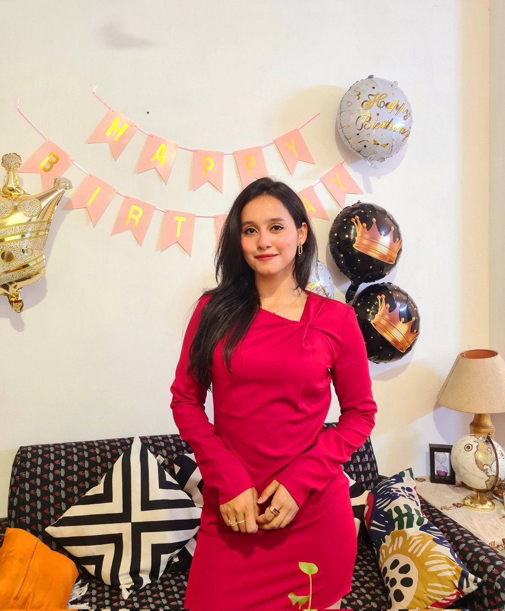 IAmAarav8's tweet image. Happy Birthday to @shrutikaindia! 🎂♥️ May your special day be as beautiful as your reporting and yoga.