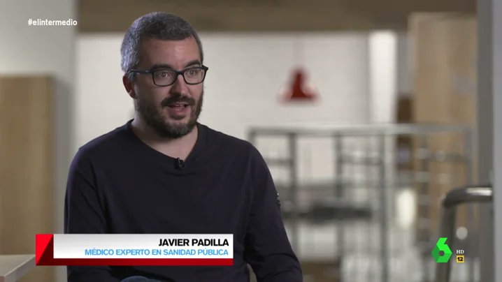 FantovaFernando's tweet image. Enhorabuena y gracias, @javierpadillab, por la aprobación de la Ley de Creación de la Agencia Estatal de Salud Pública (la foto es por si alguien pensaba que Javier fue siempre Secretario de Estado).