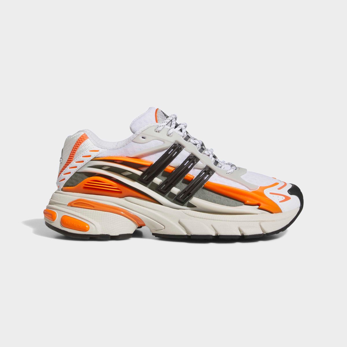 KicksFinder's tweet image. OFFICIAL IMAGES: Pharrell Williams x adidas Adistar Jellyfish "Focus Olive/Orange" 🪼
🗓️ August 15th, 2025
📝 JP9261 (MENS)
💰 $300 USD
💵COP OR 🚮DROP?