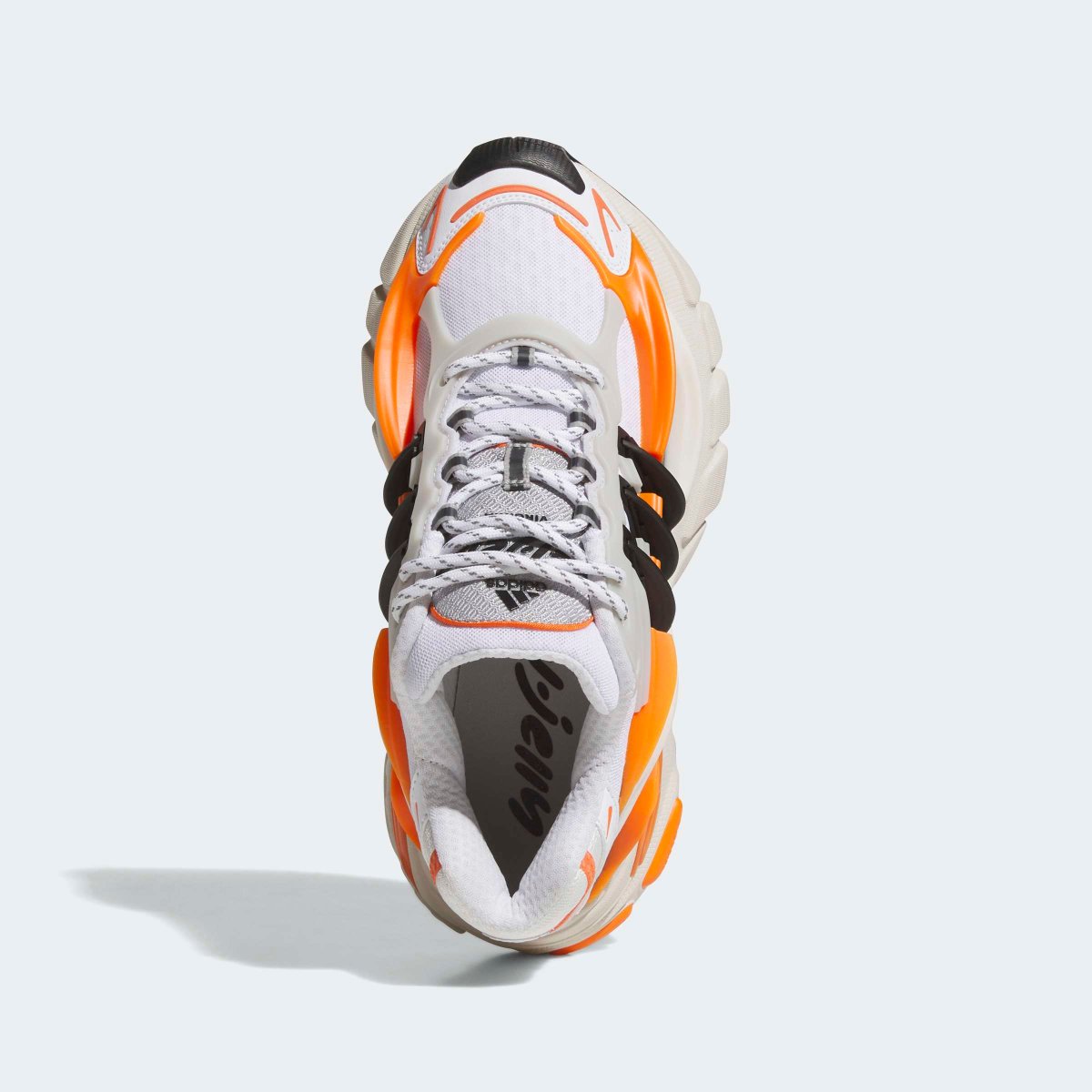 KicksFinder's tweet image. OFFICIAL IMAGES: Pharrell Williams x adidas Adistar Jellyfish "Focus Olive/Orange" 🪼
🗓️ August 15th, 2025
📝 JP9261 (MENS)
💰 $300 USD
💵COP OR 🚮DROP?