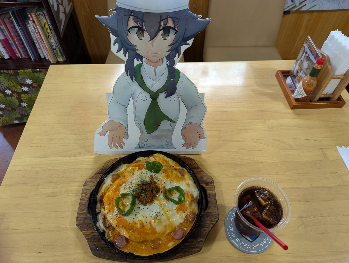 sukoburu80's tweet image. 念願の鉄板ナポリタン食べたよー