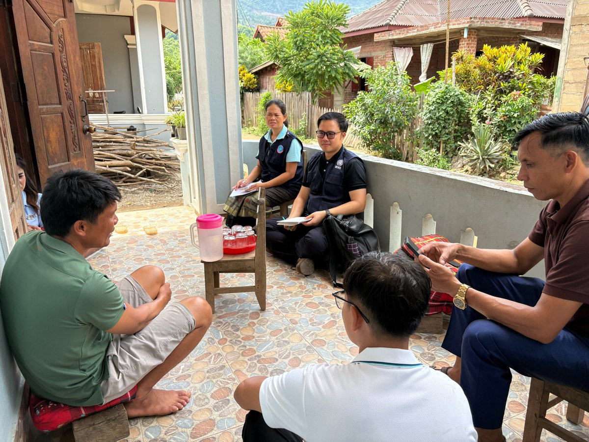WR_LaoPDR's tweet image. Effective #outbreak action requires evidence
Great seeing WHO support improve use of surveillance, lab, hospital, community & online data in 🇱🇦 to assess public health risks - enabling faster detection & response
So far in 2025, we’ve supported 7 multi-source assessments🦠☑️