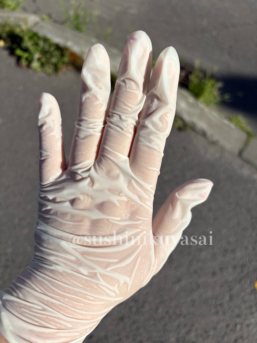 Mサイズの手袋だと手首のところから汗がダラダラ垂れてきちゃう