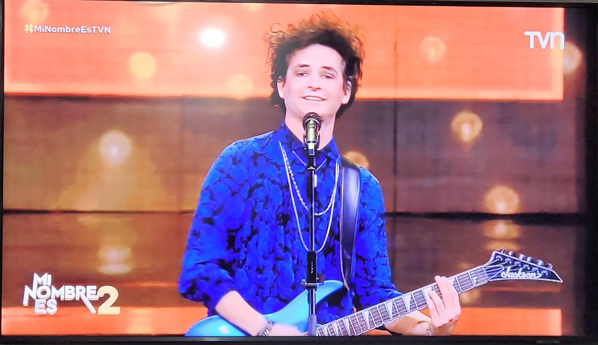 NDi3go's tweet image. En serio, ustedes si lo escucharon en #MiNombreEsTVN, encuentran que él hoy canto igual a Gustavo Cerati 🤔