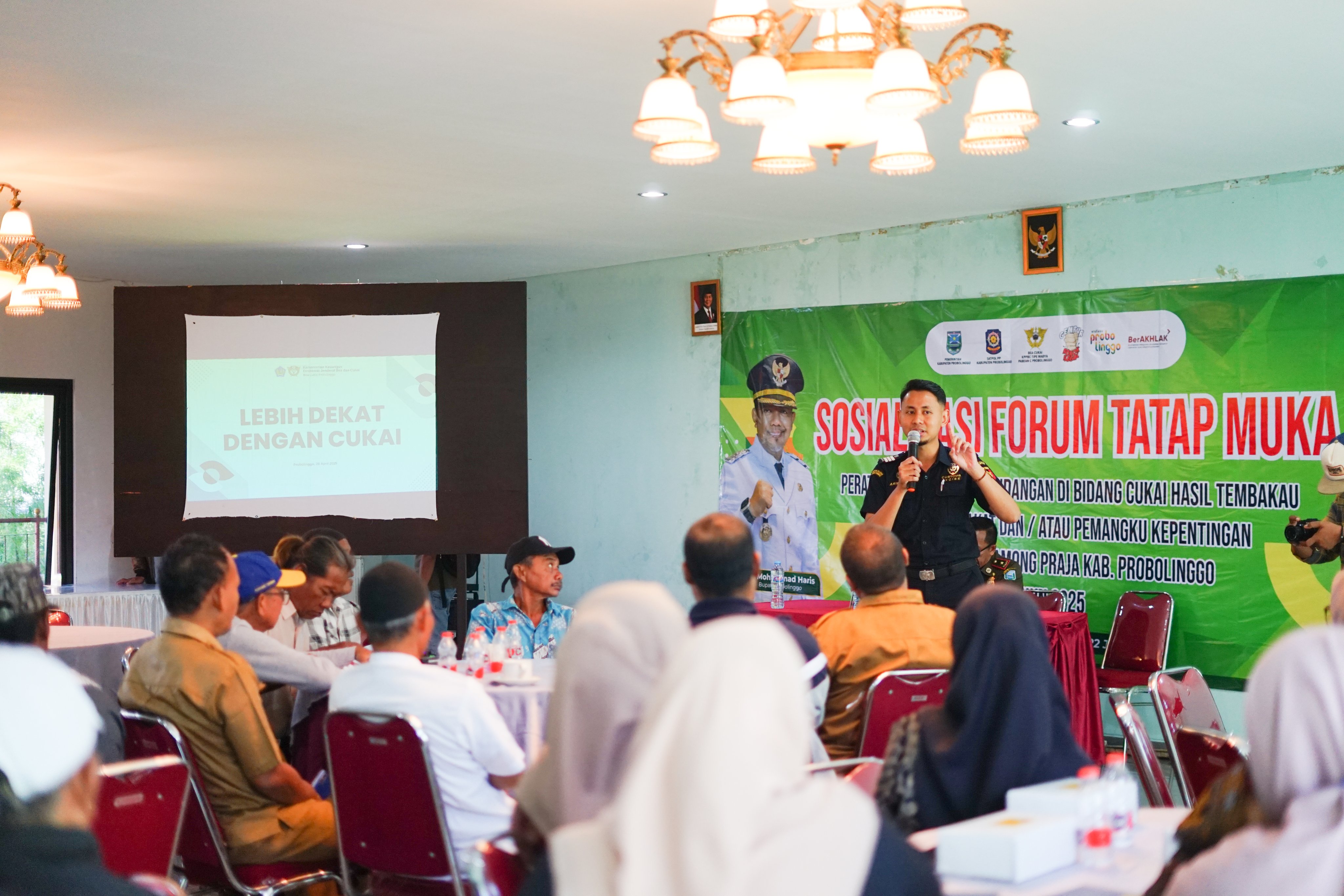 Sosialisasi Cukai di Kecamatan Dringu