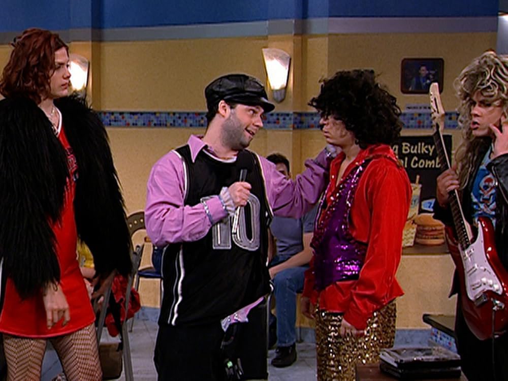 televisionaryZW's tweet image. 12028. Fries with That? “Shake, Cattle & Roll” - As an experiment I spent this entire episode only watching the background extras & characters that weren’t speaking & I can tell you that the Asian girl doesn’t have a stand in & that the same six customers eat there all day. (C+)