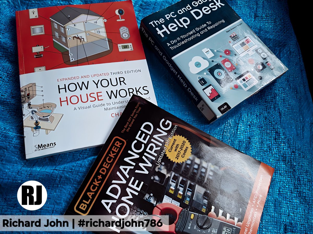 RichardJohn786's tweet image. Excited about my summer 2025 reading...

The following #books are:

1. Advanced #Home #Wiring
2. How Your #House Works
3. The #PC and #Gadget #HelpDesk 

#Technician #TechSupport #CustomerService #Technology #RJOVenturesInc #Logistics #Repairs #Installation #TechReview #IoT #Tech