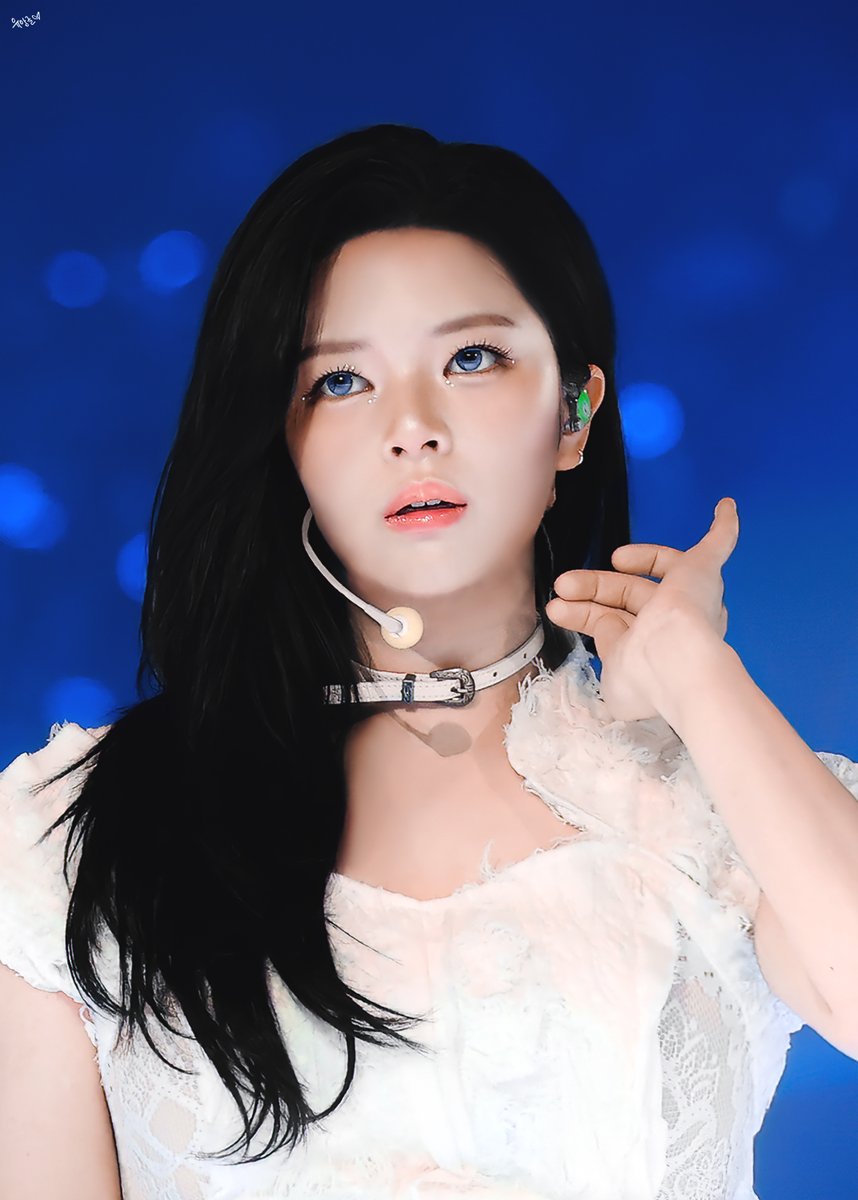YuangleJYJH's tweet image. 250720
" : ̗̀ 💙ˎˊ: "
#TWICE #트와이스 #トゥワイス #정연 #JEONGYEON #ジョンヨン