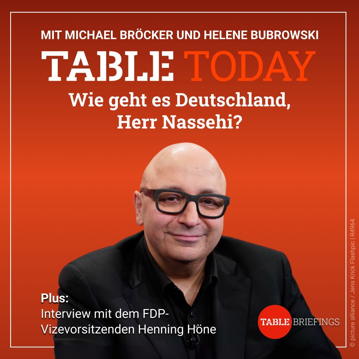TableBriefings's tweet image. ++Table.Today++
🎤 @ArminNassehi setzt auf die Resilienz der Demokratie:: Der Soziologe über die Stärkung der politischen Mitte, die fehlenden Grautöne in der Gesellschaft und wie Friedrich Merz polarisiert.
Zur Folge👇🏼
buff.ly/sJp5S2L