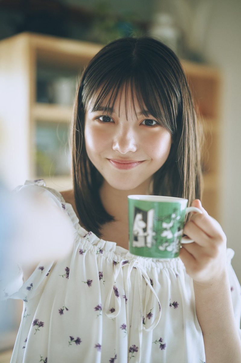 shonen_sunday's tweet photo. 【本日発売】7/23(水)発売の #少年サンデー 34号は #松尾そのま ちゃんが表紙＆巻頭グラビア!!!!

愛されカワイイ松尾そのまちゃんが少年サンデー初登場!
夏休みバド部ガチ勢の青春グラフです!

Q&amp;A完全版はこちら⬇️
https://t.co/VkE64TMEKJ https://t.co/AiciwXqBWH