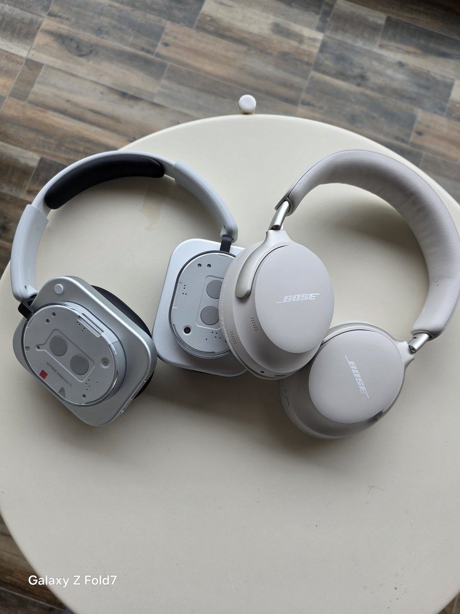 geekyranjit's tweet image. Being testing the nothing headphone 1 for a couple or weeks now, it's overall good.
But have to see how it's compared to Bose QC Ultra which are the best I have heard till now, yes Bose are better than Sony Xm5.