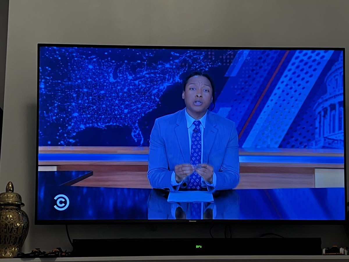 YOOOOOOO <a href="/JoshJohnson/">Josh Johnson</a> LET’S GOOOOOO <a href="/TheDailyShow/">The Daily Show</a>