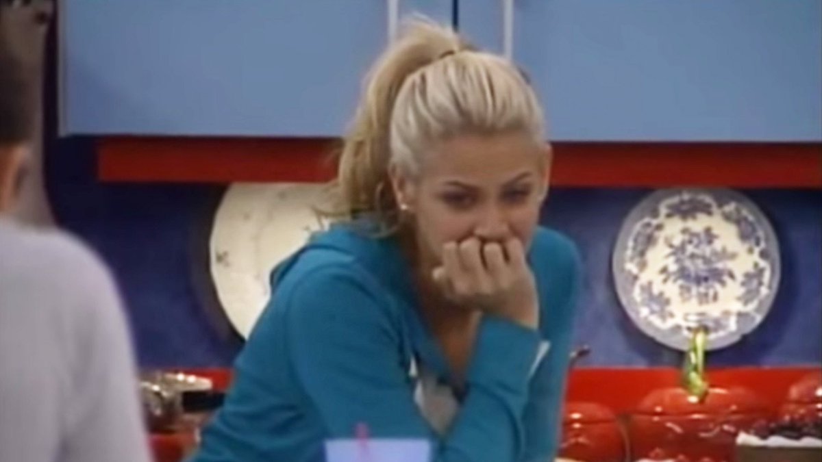SelfEvicted_BB's tweet image. Feeds when they come back after the live eviction #bb27