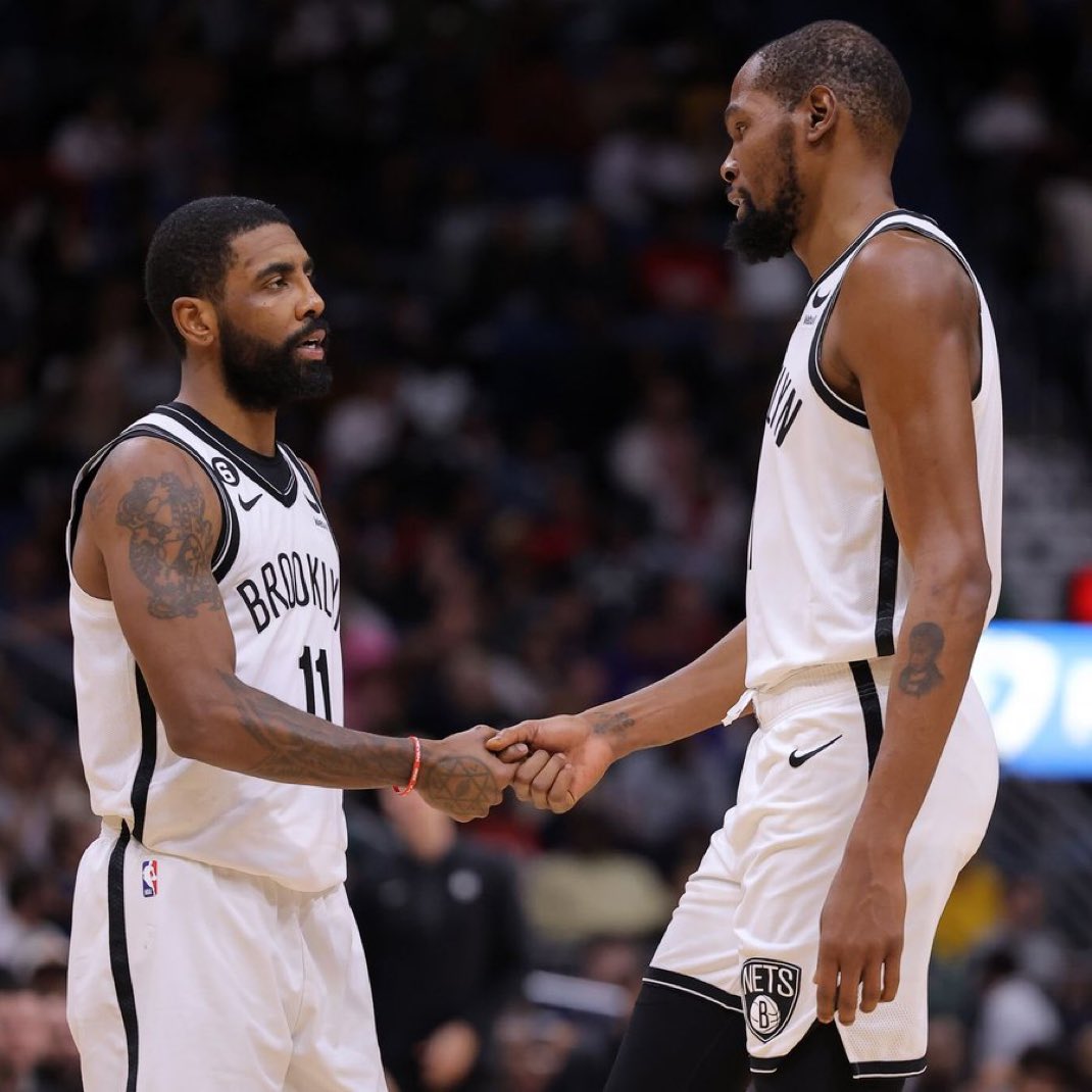Fullcourtpass's tweet image. Kyrie Irving says he didn’t meet with the Nets Front Office at all before signing with them
“I wish we got the chance to know them beforehand because Brooklyn wasn’t fucking with me like that… the Nets didn’t want me like that, they wanted Kevin Durant.”